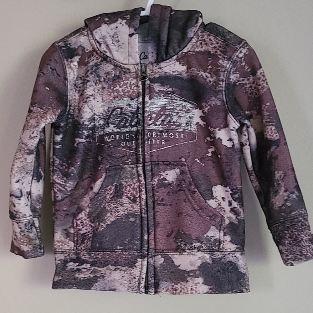 Cabela's fleece lined camo zip up hoodie